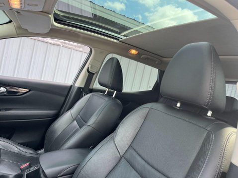 Nissan Qashqai 1.6 dCi Tekna Euro 6 (s/s) 5dr 7