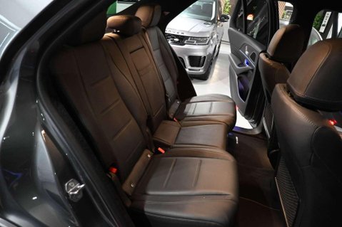 Mercedes-Benz GLE GLE 300 D 4MATIC AMG LINE PREMIUM 38
