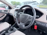 Hyundai i20 GDI SE 9