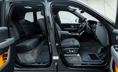 Rolls-Royce Cullinan 14