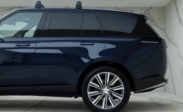 Land Rover Range Rover P400 HSE 25