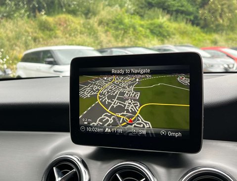Mercedes-Benz GLA 2.1 GLA 220 AMG Line D 4Matic Auto 4WD 5dr 18