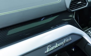 Lamborghini Urus 27