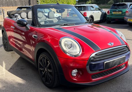 Mini Convertible Cooper 1.5 Chili / Media - SAT NAV + MINI CONNECTED + 17" ALLOYS 19