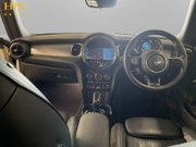 Mini Convertible 1.5 Cooper Exclusive Convertible 2dr Petrol Steptronic Euro 6 (s/s) (136 ps 19