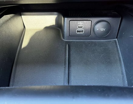 Ford Kuga 2.5 Kuga ST-Line X Phev CVT 5dr 52