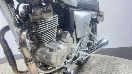 Mash TT40 2017 925 MILES MOT MARCH 2027 GREAT LOOKING 400CC PROJECT BIKE 27