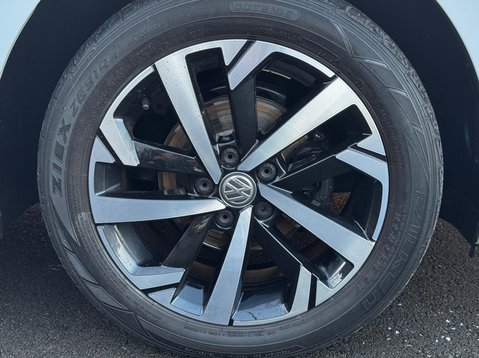 Volkswagen Polo BEATS TSI 36