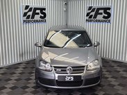 Volkswagen Golf 3.2 Golf R32 4WD 3dr 10