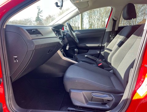 Volkswagen Polo 1.0 Polo Match TSi 5dr 21