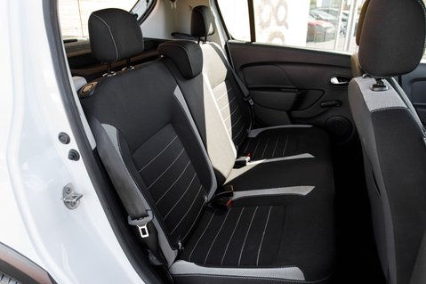 Dacia Sandero Stepway ESSENTIAL SCE 29