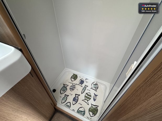 Auto-Trail Tracker 2 Berth|2 Belt|Rear lounge|Large Bathroom|TV 11