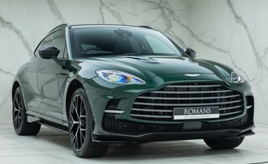 Aston Martin DBX 707 6