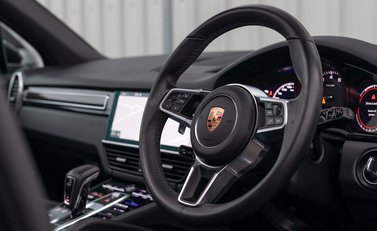 Porsche Cayenne S 11