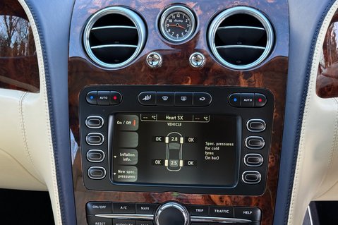 Bentley Continental GT - 16 SERVICES RECORDED -MASSAGE SEATS -POWER BOOT -BLUETOOTH 43
