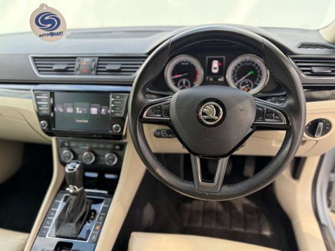 Skoda Superb 2.0 Superb Laurin & Klement TSi Semi-Auto 5dr 54
