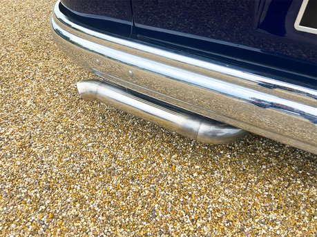 Volkswagen Campervan Split-Screen 37