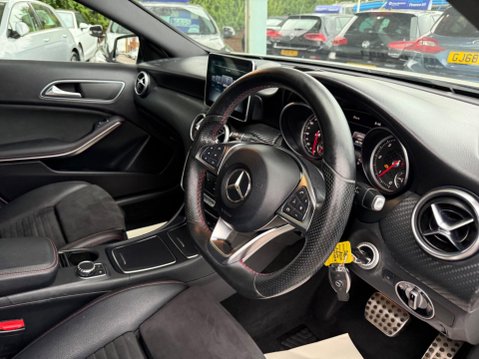 Mercedes-Benz A Class 2.1 A200d AMG Line (Premium) 7G-DCT Euro 6 (s/s) 5dr 15