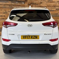 Hyundai TUCSON 1.7 CRDi Blue Drive SE Nav SUV 5dr Diesel Manual Euro 6 (s/s) (116 ps) 3