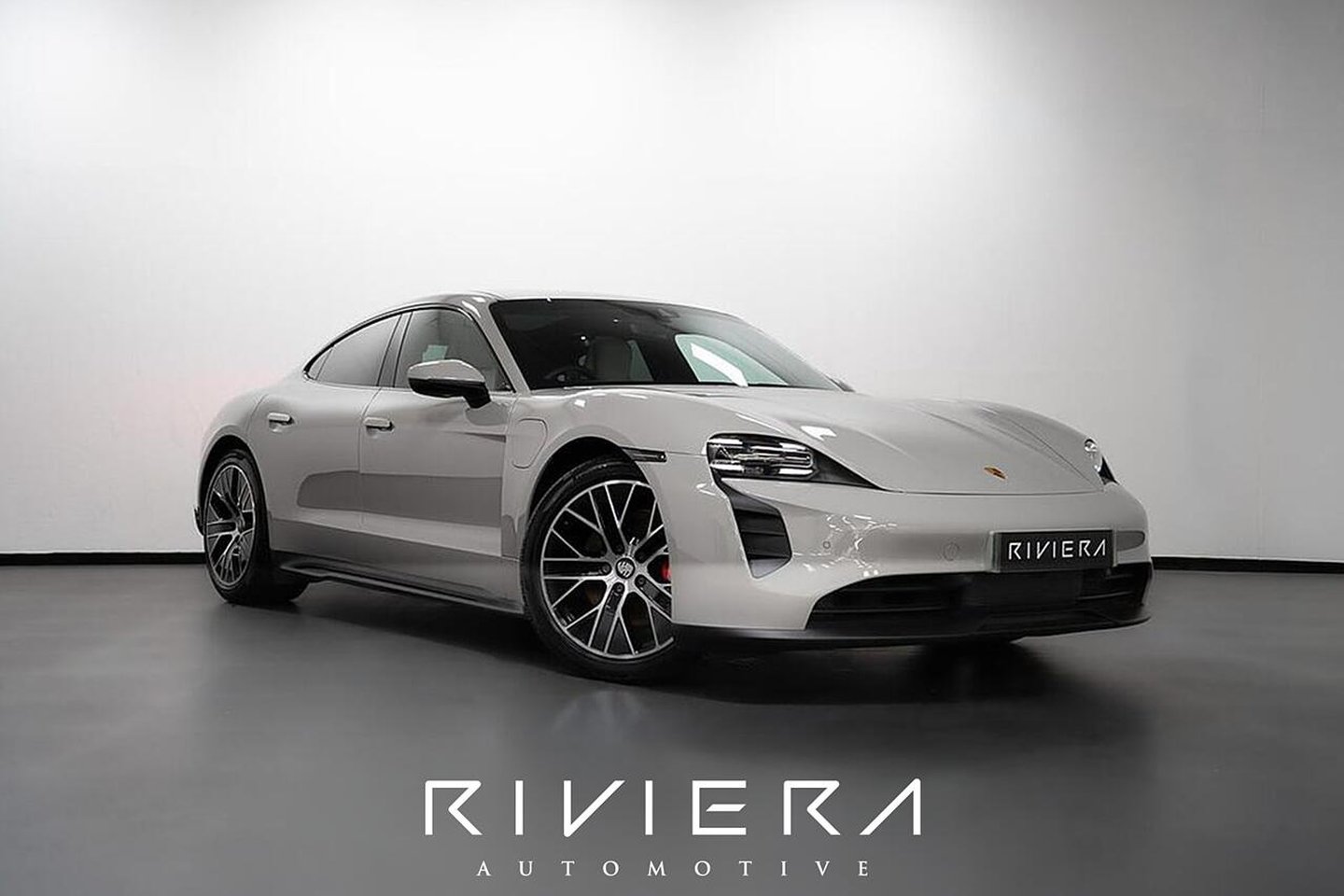 2023 Porsche Taycan