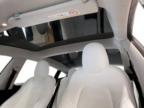 Tesla Model 3 Saloon 4dr Electric Auto RWD (241 bhp) 18