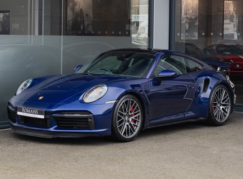 Porsche 911 Turbo (992) 2
