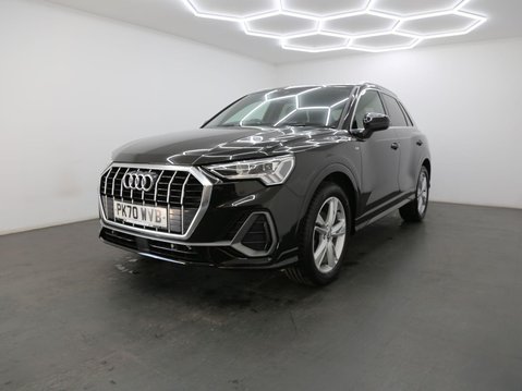 Audi Q3 1.5 TFSI CoD 35 S line S Tronic Euro 6 (s/s) 5dr 3