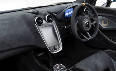 McLaren 600 Spider 15