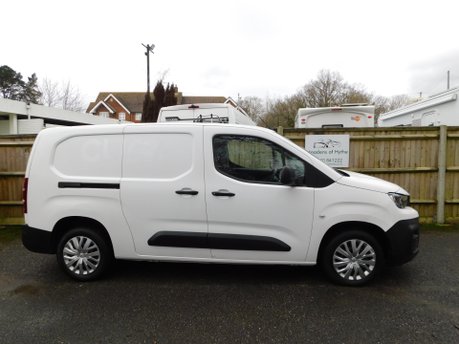 Peugeot Partner 1.5 BLUEHDI PROFESSIONAL L2 3