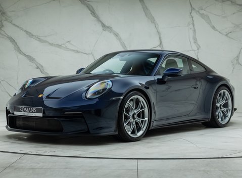 Porsche 911 GT3 TOURING (992) 1