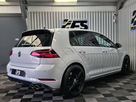 Volkswagen Golf 2.0 TSI BlueMotion Tech R Hatchback 5dr Petrol DSG 4Motion Euro 6 (s/s) (31 34