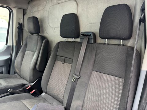 Ford Transit 2.2 TDCi 350 Panel Van 5dr Diesel Manual RWD L4 H3 Euro 5 (DRW) (155 ps) 39