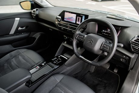 Citroen C4 PURETECH SHINE PLUS S/S EAT8