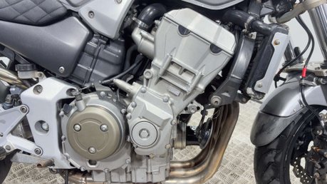 Honda CB 900 2004 36K GREAT CONDITION WARRANTY MOT 919CC NAKED BIKE 27