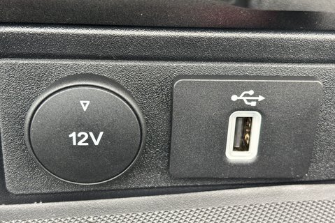 Ford Tourneo Custom 320 L1 Titanium X 185 ps 8 Seater 29