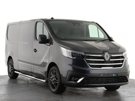 Renault Trafic LL30 Blue dCi 150 Graphite Edition Van