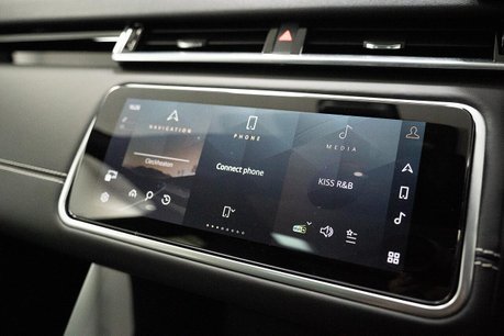 Land Rover Range Rover Velar 2.0 P250 R-Dynamic HSE SUV 5dr Petrol Auto 4WD Euro 6 (s/s) (249 ps) 13