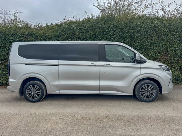 Ford Tourneo Custom Titanium Luxe | 9 Seat | Auto | L2 LWB | 320 | Euro 6 | £31,993 + vat 31