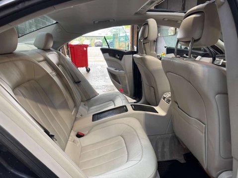 Mercedes-Benz CLS 3.0 CLS 350 D AMG Line Premium Auto 4dr 58