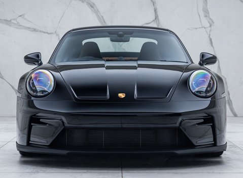 Porsche 911 GT3 TOURING (992.2) 4