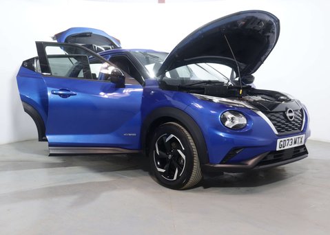 Nissan Juke 1.6 Juke N-Connecta HEV CVT 5dr 48