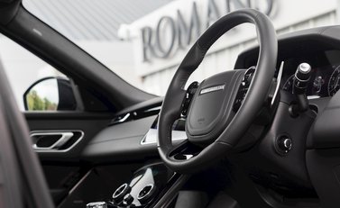 Land Rover Range Rover Velar SVAutobiography Dynamic 11