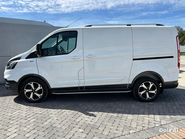 Ford Transit Custom 300 Active L1 170 ps Selectshift Panel Van - Tailgate & Twin Side Doors 8