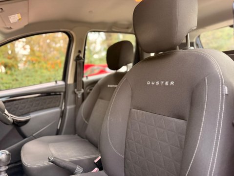 Dacia Duster 1.5 dCi Laureate Euro 6 (s/s) 5dr 21