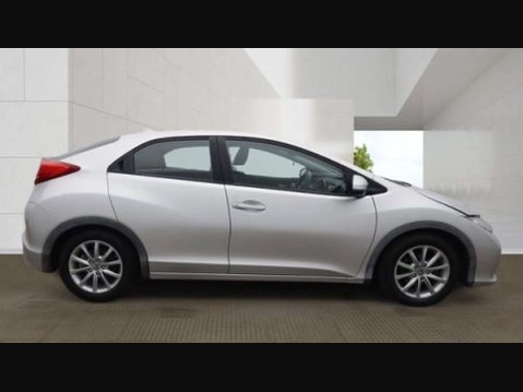 Honda Civic 1.8 Civic i-VTec SE 5dr 9