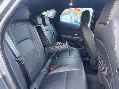 Jaguar E-Pace R-DYNAMIC S 12