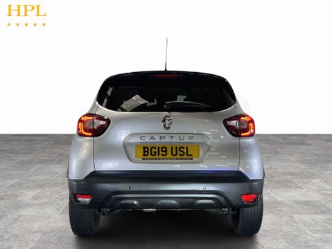 Renault Captur 1.5 dCi ENERGY Iconic SUV 5dr Diesel Manual Euro 6 (s/s) (90 ps) 6