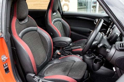 Mini Cooper Hatchback 1.5 Cooper Sport II 3dr 27