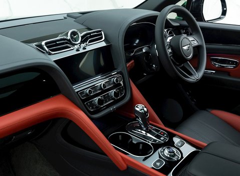 Bentley Bentayga V8 S 16