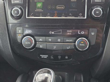 Nissan Qashqai 1.3 DIG-T Acenta Premium SUV 5dr Petrol DCT Auto Euro 6 (s/s) (160 ps) 21